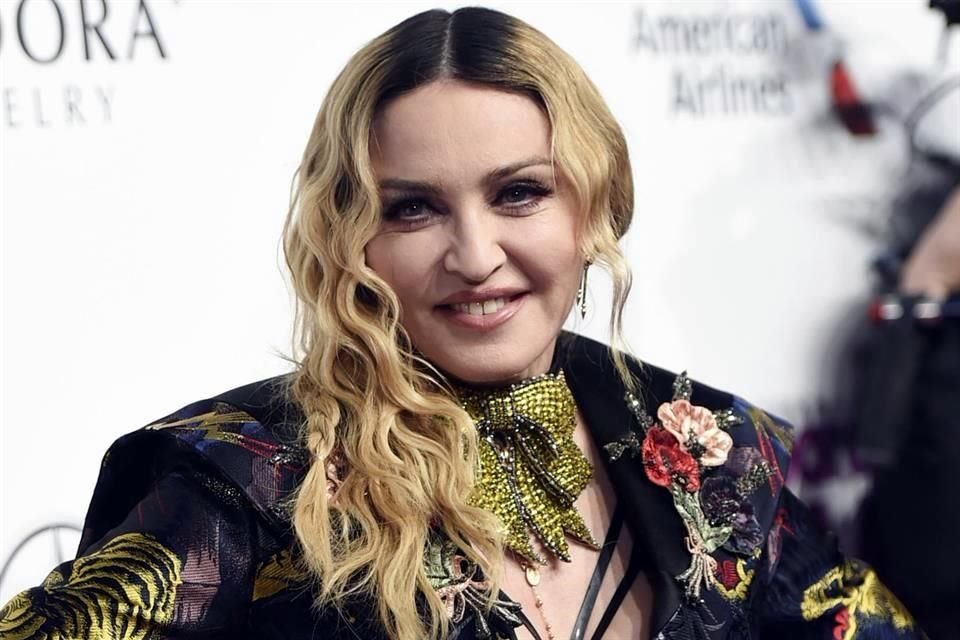 La Reina Del Pop celebró sus 40 años de carrera.