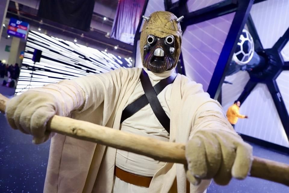 Los Tusken son una  especie agresiva que matan a cualquiera que se acercase a sus pozos.