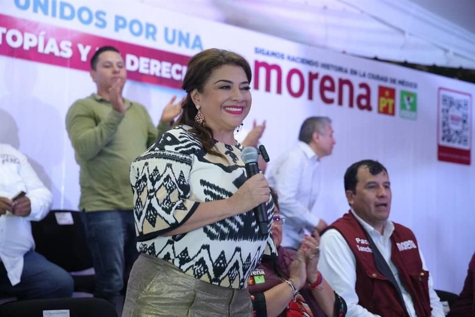 La candidata Clara Brugada se reunió con vecinos de la Alcaldía Benito Juárez. 