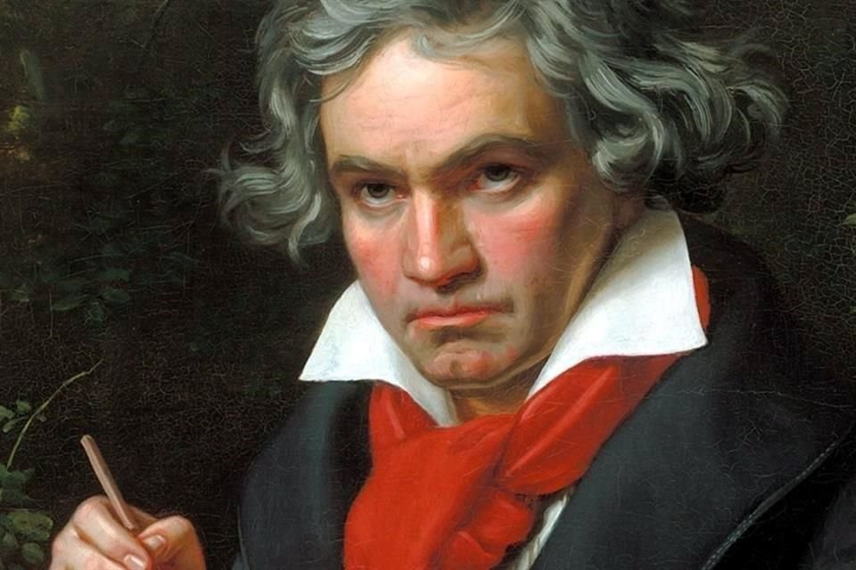 Cuando compuso su 'Sinfonía No. 9', Beethoven tenía 50 años, era miope y con problemas de audición, y con frecuencia se quejaba de ser menospreciado en Viena.