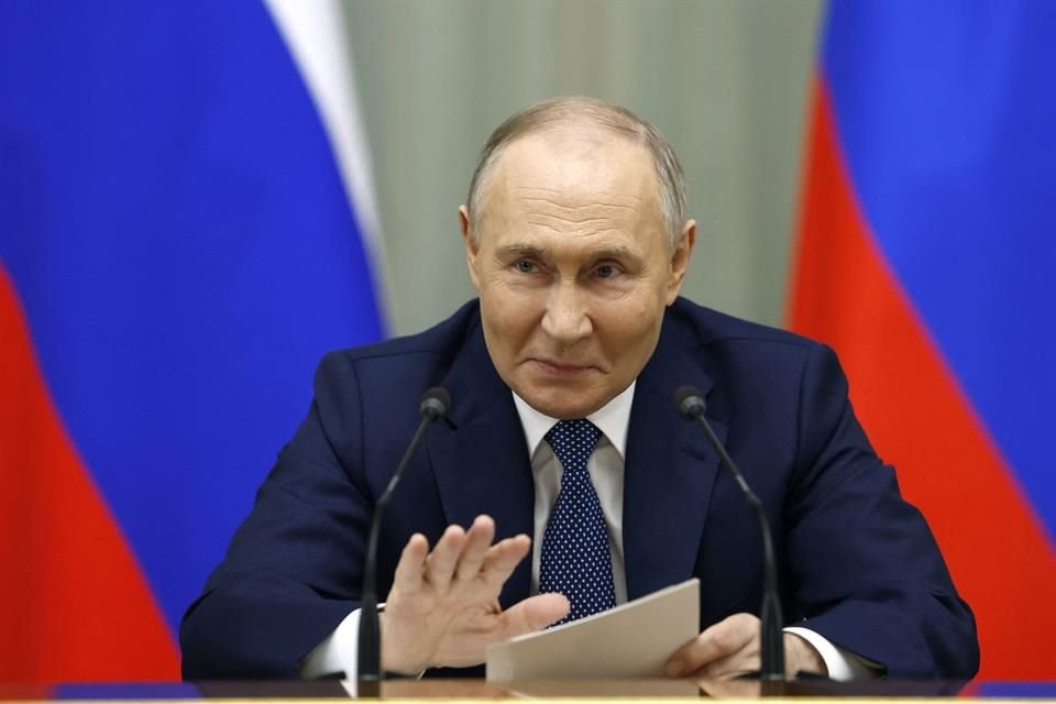 El Presidente Vladimir Putin durante una reunión en Moscú el 6 de mayo del 2024.