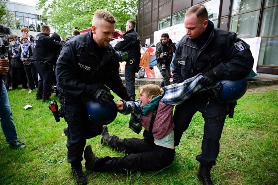 La Policía de Alemania y Países Bajos desalojó campamentos propalestinos, mientras que protestas universitarias se extienden en Europa.