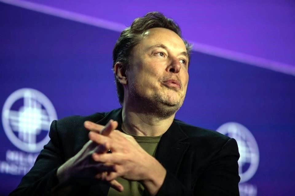 A finales de enero, un juez de Delaware determinó que Elon Musk debía renunciar a paquete salarial de unos 55 mil millones de dólares que le otorgó el consejo de Tesla.