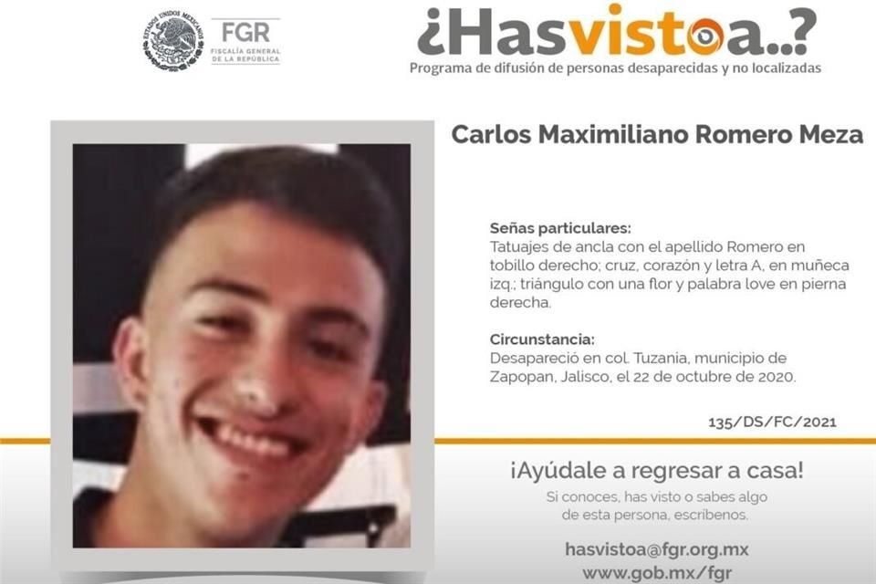 El joven es estudiante de Diseño Gráfico en el Centro Universitario de Artes Arquitectura y Diseño.