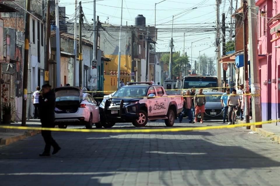 Durante la madruga policías municipales agredieron presuntamente con arma de fuego al hijo de Oscar Ruiz, candidato del partido Morena a la presidencia municipal de Metepec.