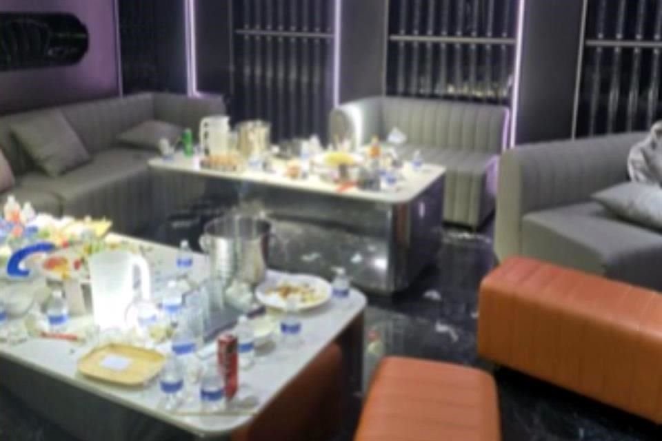 Autoridades capitalinas desmantelaron un casino ilegal en el Centro Histórico de la Ciudad de México, donde presuntamente operaba una red de explotación sexual y venta de droga.