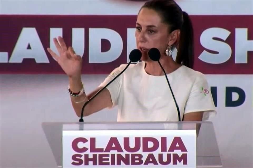 Claudia Sheinbaum encabezó un mitin en Tultepec, Estado de México.