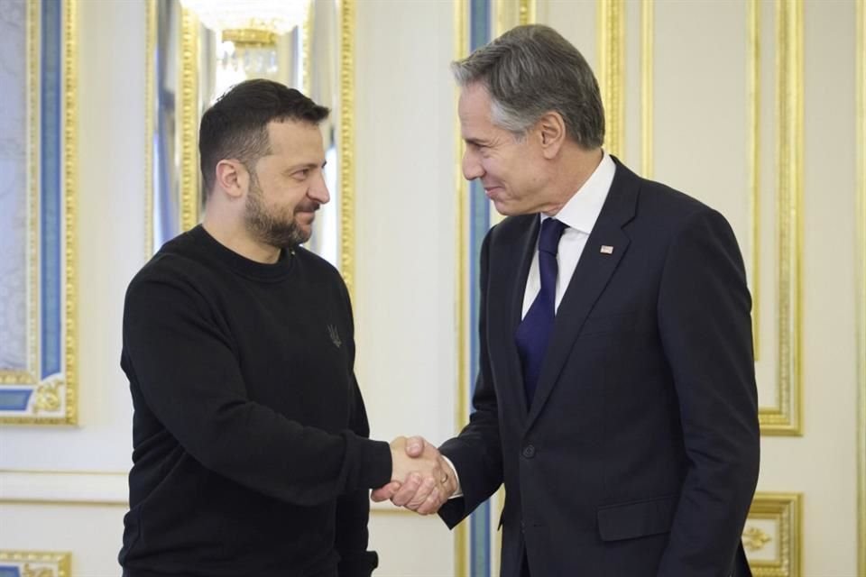 El Presidente de Ucrania, Volodymyr Zelensky, se reunió con el Secretario de Estado Antony Blinken en Kiev.