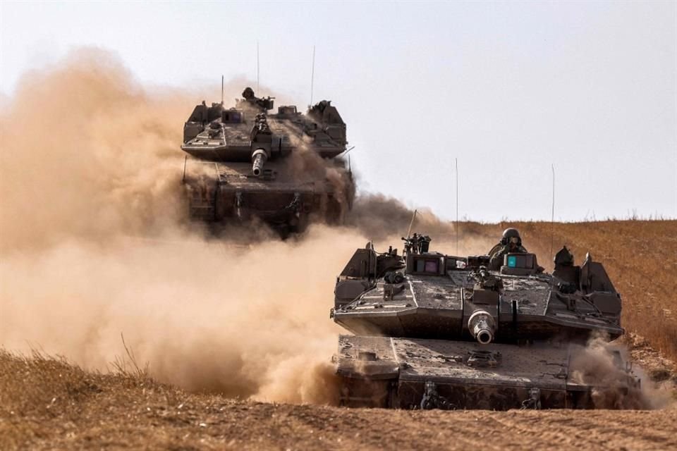 Tanques israelíes cerca de la frontera con la Franja de Gaza, el 13 de mayo del 2024.