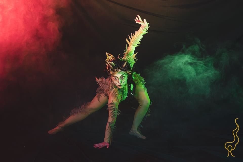 Los espectadores podrán ver un espectáculo compuesto por teatro, danza, poesía, música y artes circenses.