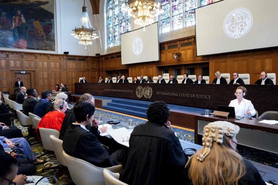 Magistrados durante una audiencia de la Corte Internacional de Justicia, como parte del caso de Sudáfrica contra Israel por la ofensiva en Rafah.