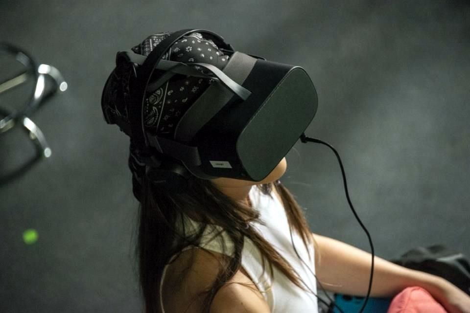 En el Museo Universum incorporan tecnologías de realidad virtual y aumentada para apelar a las emociones del público, despertar su asombro y lograr que permeen los mensajes de manera más efectiva.