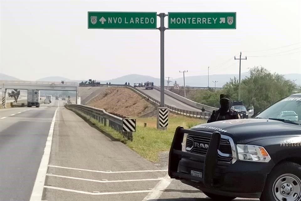 Autopista a Laredo.