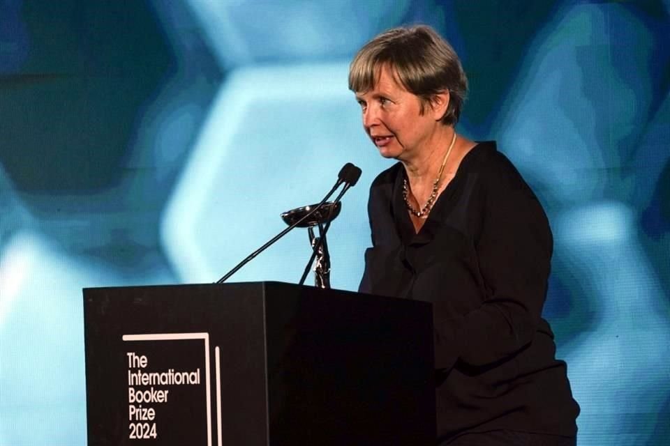 Este 2024, la ganadora del Premio Booker Internacional fue la escritora alemana Jenny Erpenbeck, por su novela 'Kairos'.