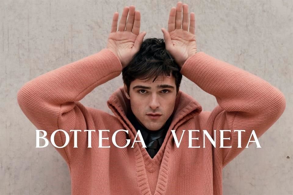 Jacob Elordi debutó como embajador de Bottega Veneta.