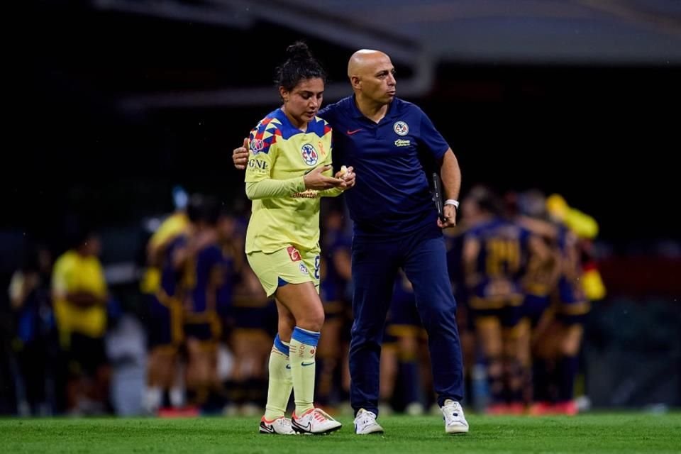 Ángel Villacampa se enfoca en el primer reto de América Femenil en la Final ante Rayadas: sacar la mejor versión de su equipo.