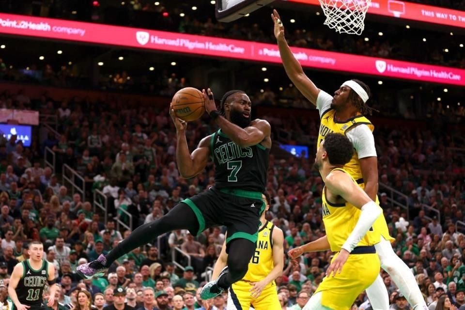 Celtics dio un gran paso a la Final de la NBA.