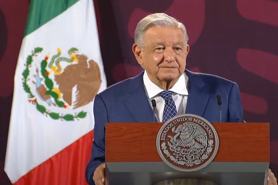 El Presidente López Obrador deslizó la idea de que quien llegue a la Presidencia debe tener el control sobre los recursos naturales.