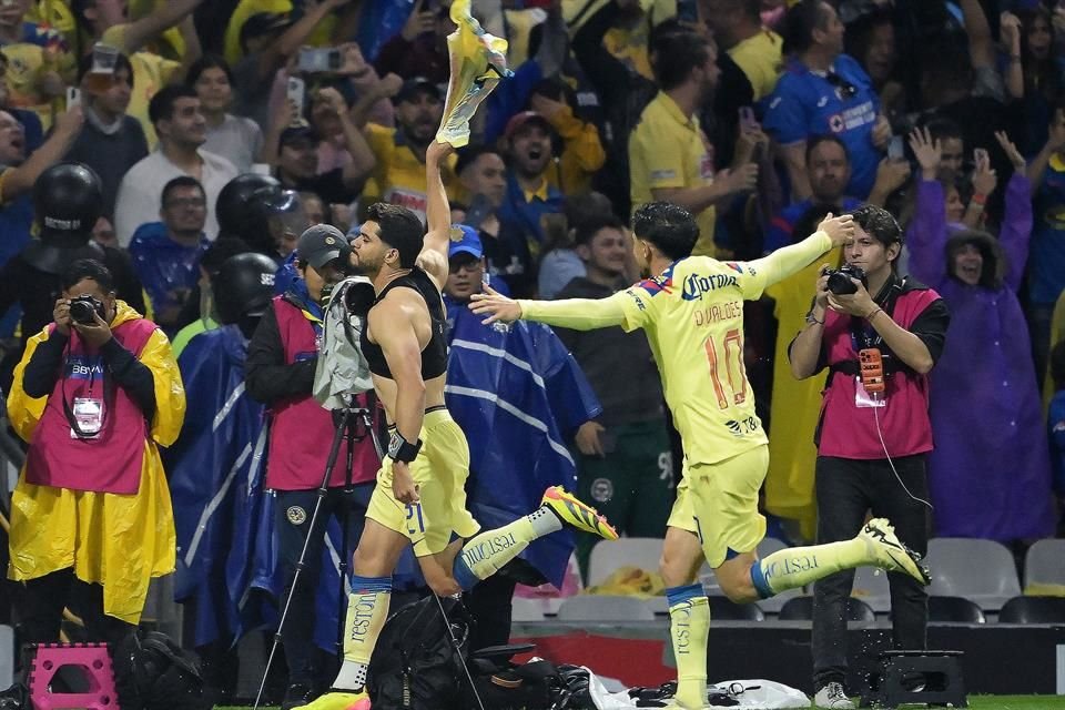 América se coronó bicampeón del futbol mexicano.