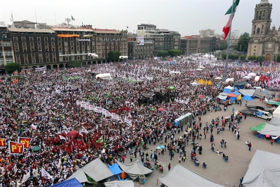 Las autoridades del Gobierno de la CDMX contabilizaron 550 mil personas en el Zócalo, según un reporte.