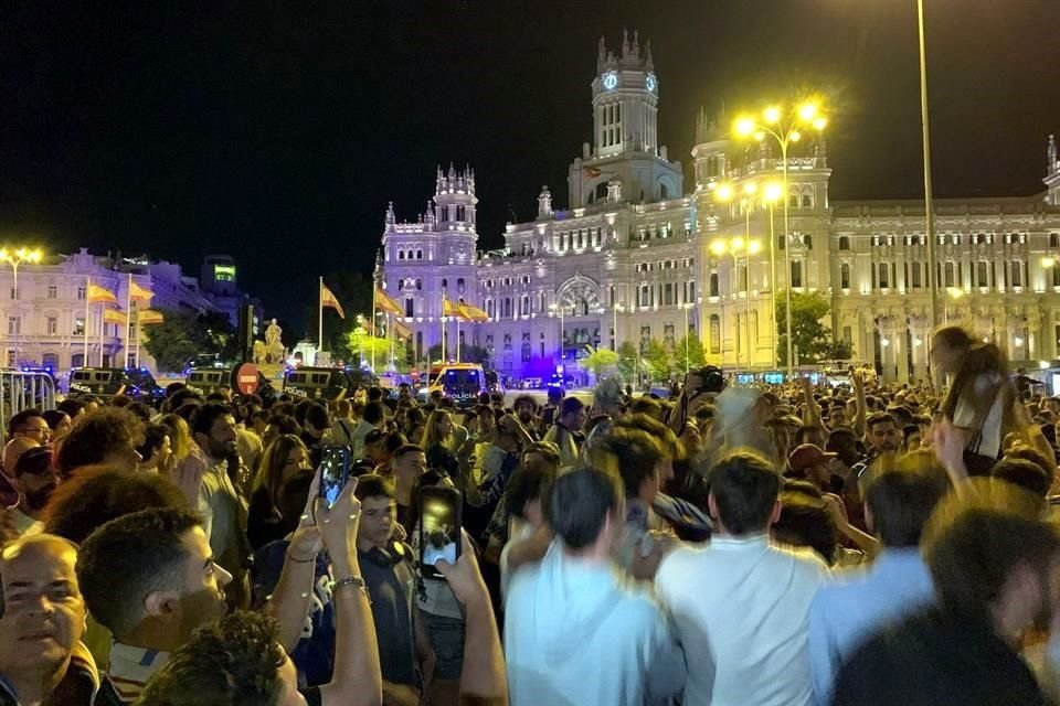 La locura en las Cibeles de España.