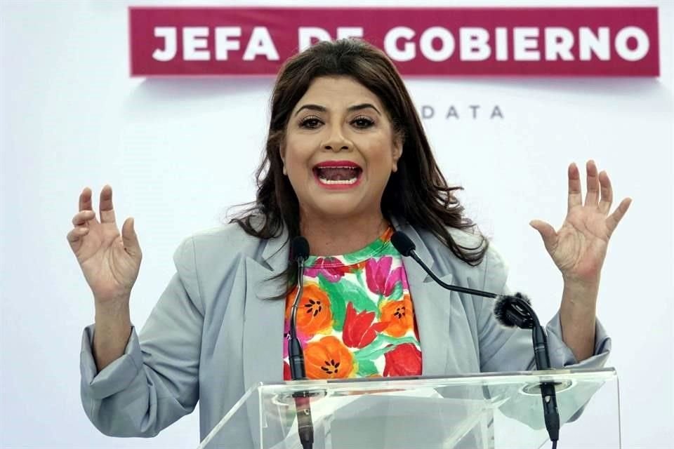 Conoce a detalle los orígenes y la carrera política de la candidata a Jefa de Gobierno por Morena para la CDMX, Clara Brugada.