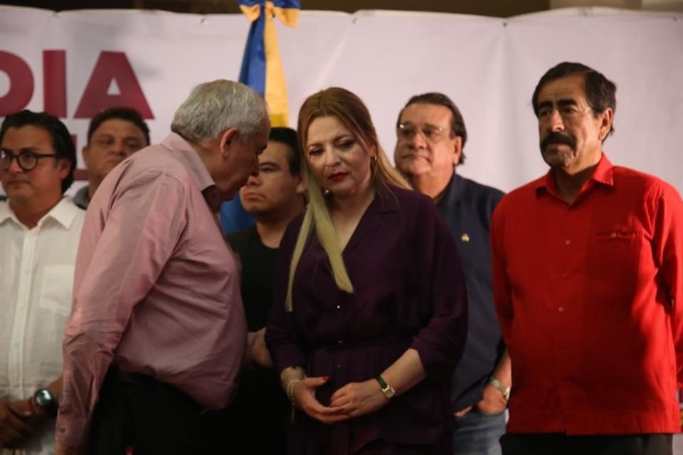 Mientras que Claudia Delgadillo desconoció los resultados de la elección en Jalisco, en La Mañanera, la Federación reconoció triunfo de MC.