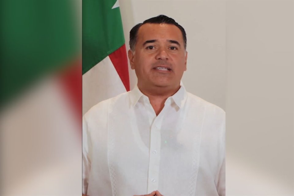 Renán Barrera, del PAN-PRI-Panal, admitió que tendencias no le favorecen y reconoció triunfo del morenistas 'Huacho' Díaz en Yucatán.