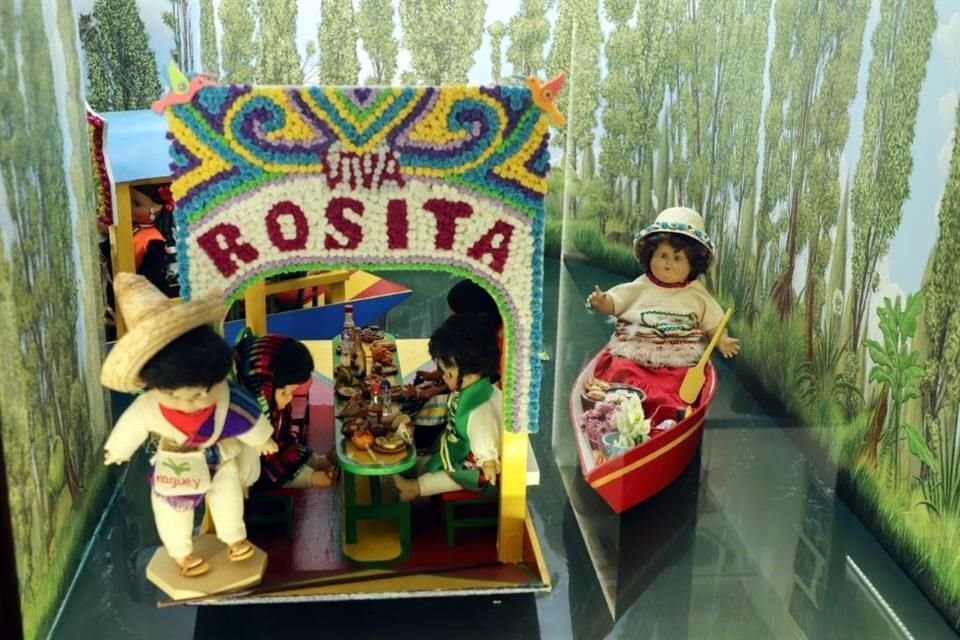Una gran parte de la expo está dedicada a las muñecas de México.