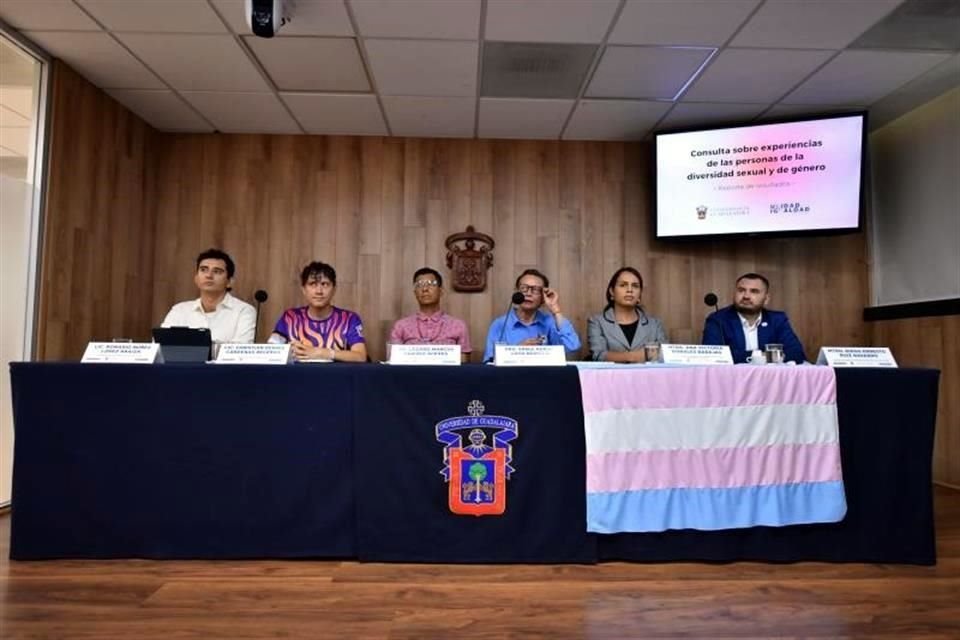 Consulta de UdeG arrojó que 3 de cada 10 estudiantes o personal de la universidad se autoadscriben como parte de la población LGBTTIQ+.