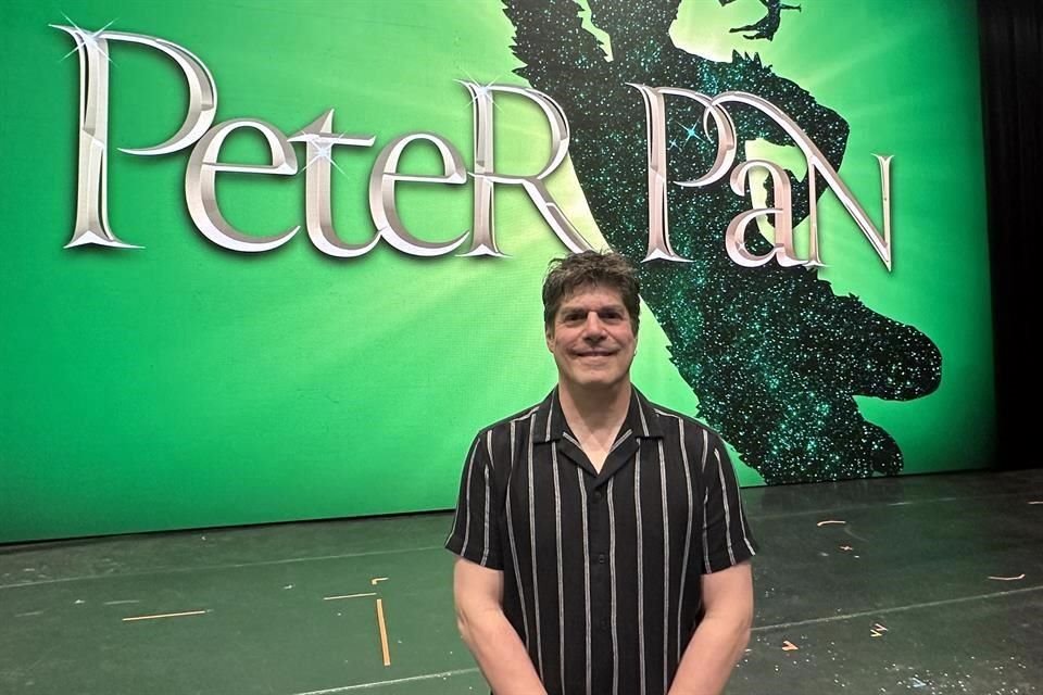 Paul Rubin, encargado de vuelo de Peter Pan.