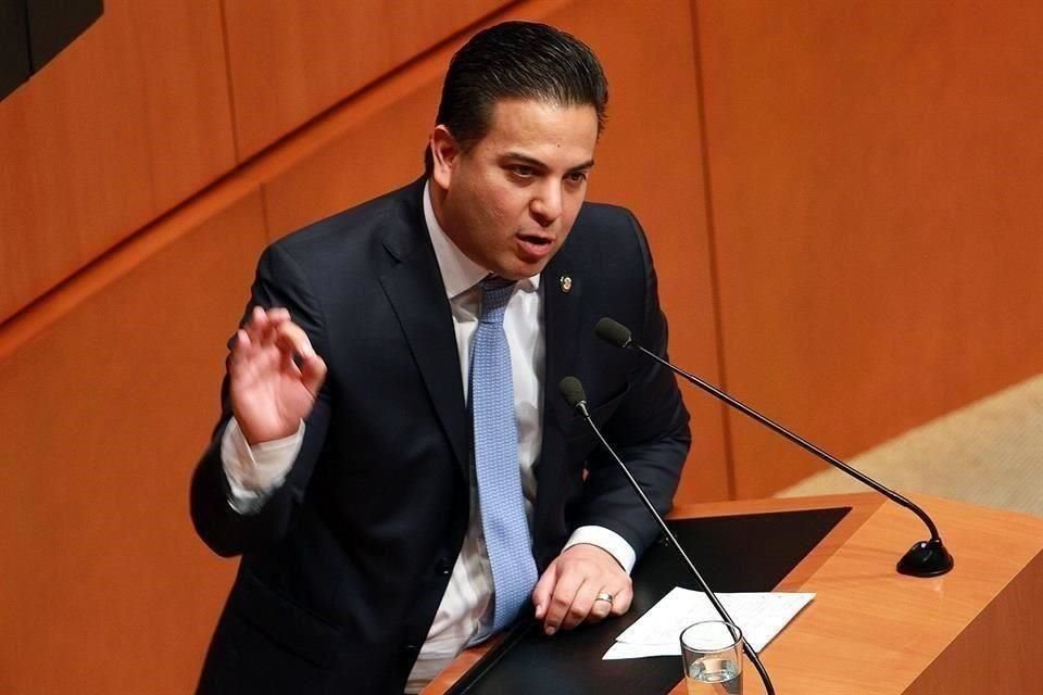 'La exigencia es investigar y castigar, en caso de comprobarse', dijo Damián Zepeda, senador del PAN.