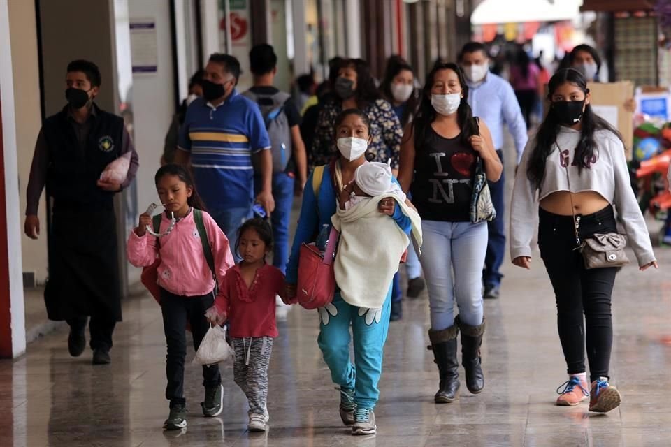 Más de 318 mil 900 niños en México se quedaron sin padres o tutores debido al Covid-19, por lo que expertos prevén que puedan padecer explotación infantil.