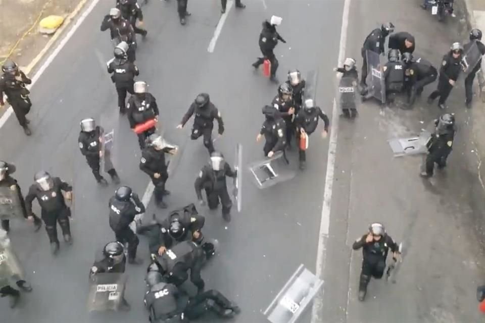 Durante la audiencia llevada a cabo este viernes, el Juez de Control ratificó la prisión preventiva justificada y quedarán en el Reclusorio Norte. 