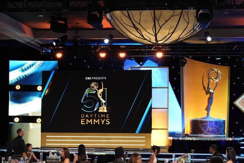 La 51 emisión de los Daytime Emmy Awards se realizaron en Westin Bonaventure en Los Angeles.