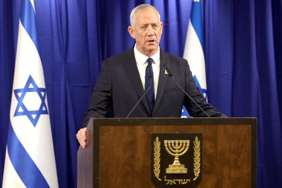 Benny Gantz durante un mensaje a los medios en Ramat Gan, cerca de Tel Aviv.