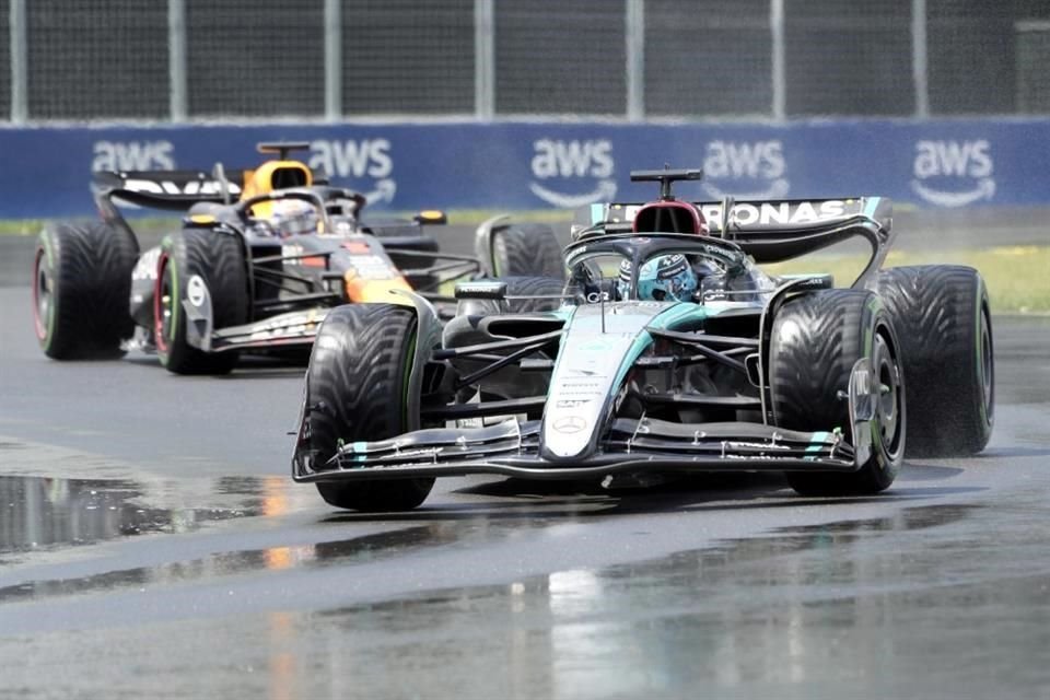 Russell reaccionó al final de la carrera y logró subirse al podio en Canadá.