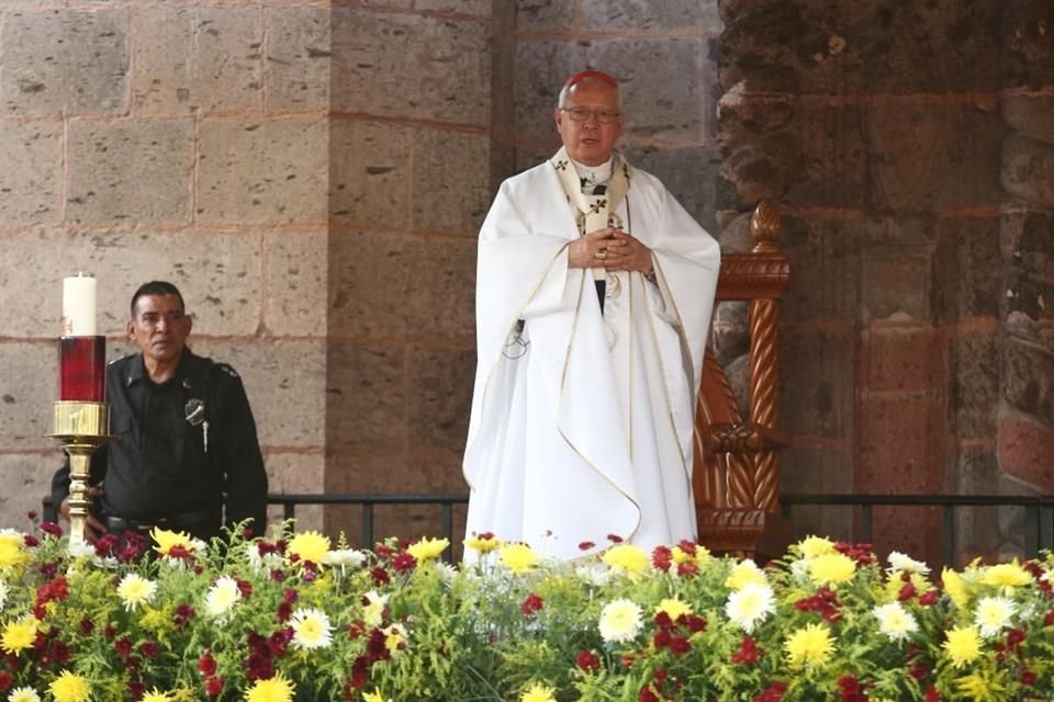 El Cardenal de Guadalajara llamó a Claudia Sheinbaum y a Pablo Lemus a gobernar para todos y servir a mexicanos en ánimo de reconciliación.