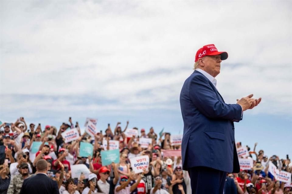 El ex Presidente Donald Trump durante un evento de campaña en Sunset Park, en Las Vegas.