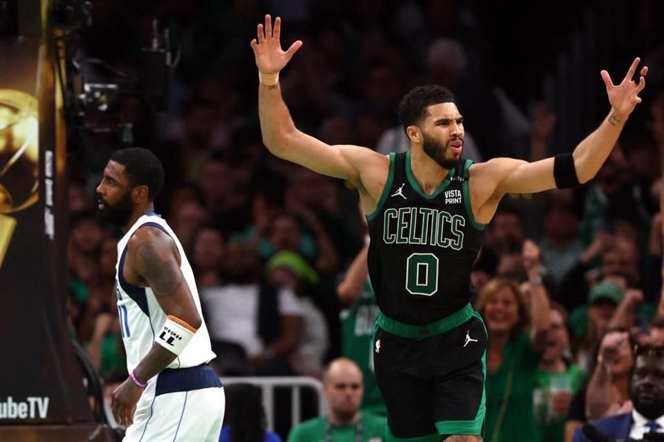 La serie entre Celtics y Mavericks continuará el miércoles en Dallas.