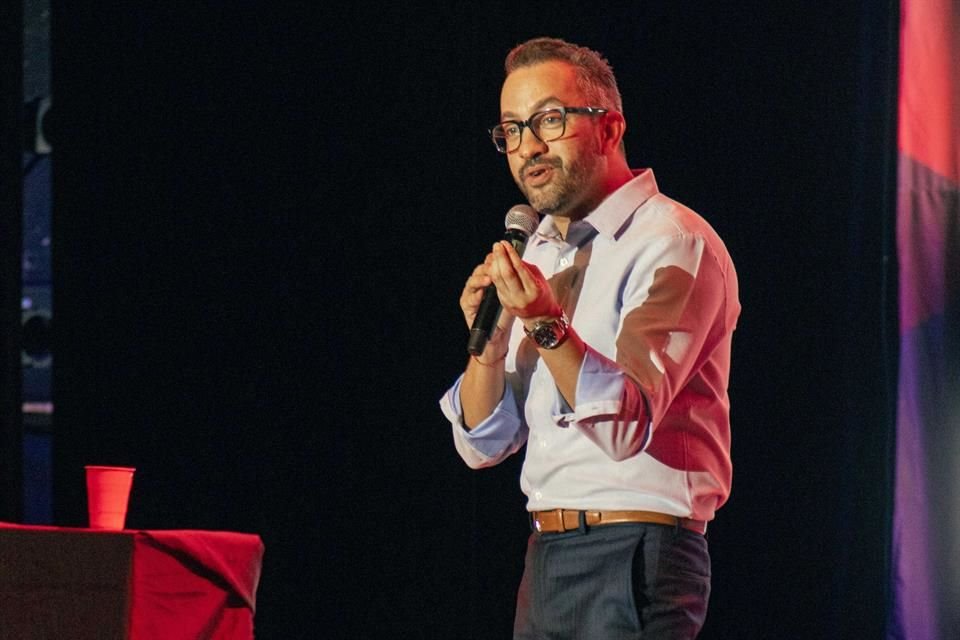 'Con muchísimo orgullo (y muy poca humildad) les comparto que fui invitado por Su Santidad, @Pontifex_es a una audiencia para humoristas y comediantes de todo el mundo', escribió Torres en X.