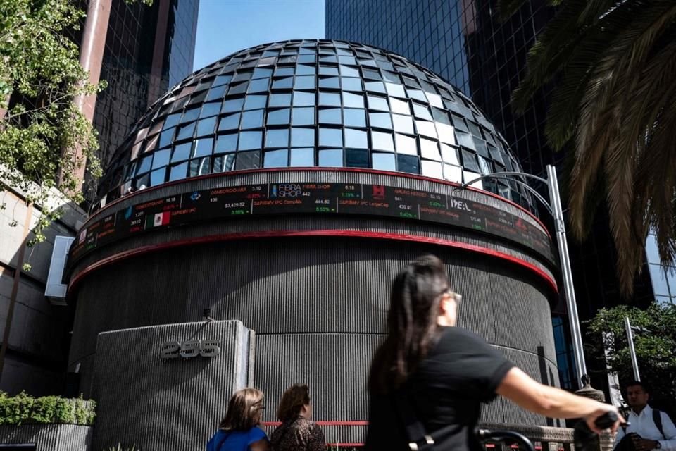 El impulso del mercado accionario local en los últimos días regresó al índice a su punto más alto desde finales de mayo pasado.