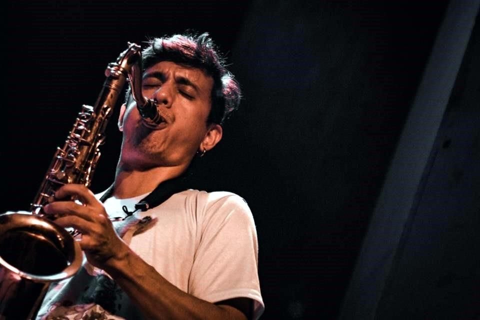 El saxofonista Diego Franco presentará el disco 'Música nublada' con su sexteto.