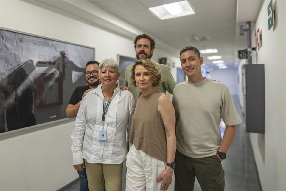 De izquierda a derecha: Marcos Vizcarra, María de Jesus Peters, Santiago Maza, Denisse Maerker, Marcos Vizcarra y Héctor Lasso.