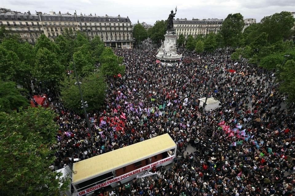 Miles de manifestantes salieron en Francia para protestar contra el auge de la ultraderecha, a días de las elecciones anticipadas.