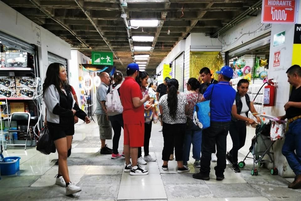 En los locales, se abastece a mayoristas, muchos de ellos, comerciantes informales.