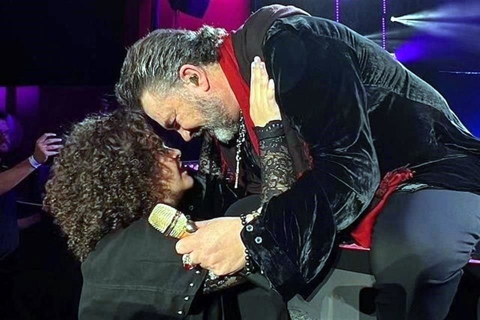 Lucero hija y Mijares comparten escenario.