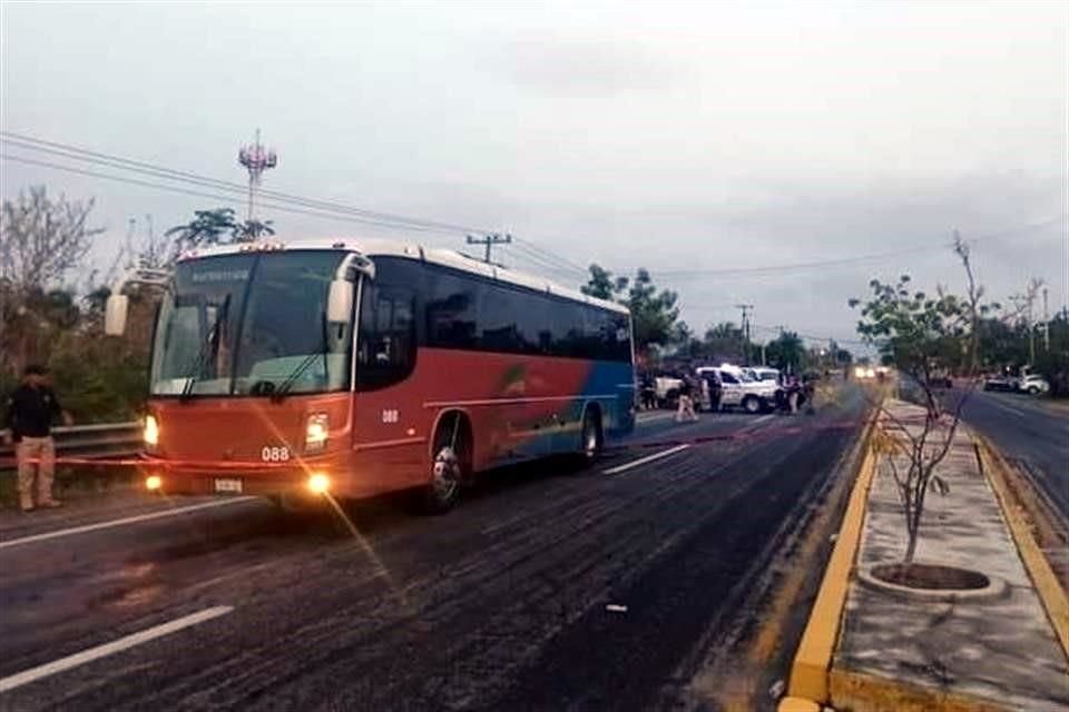 Hombres armados interceptaron el autobús en el que viajaba Villalba Flores de regreso a Copala.