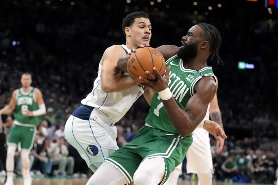 Los Celtics de Boston consiguieron su título 18 de la NBA tras vencer 106-88 a los Mavericks de Dallas en el Juego 5 de las Finales.