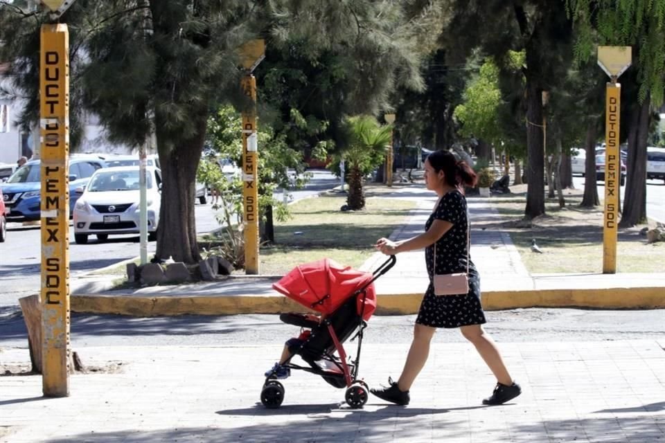 Los vecinos están acostumbrados a convivir con los ductos.